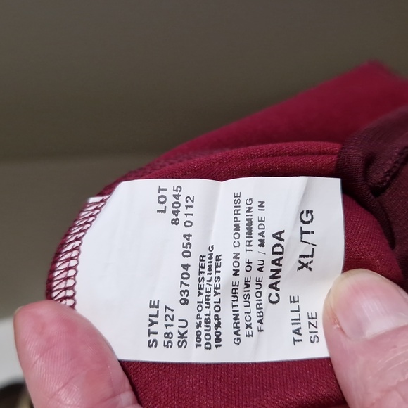 Burgundy halter dress - Picture 4 of 8